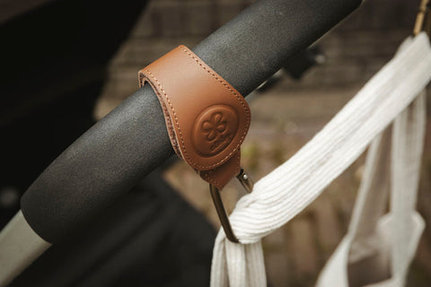 Cloby Kinderwagen Haken Hooks Leder braun