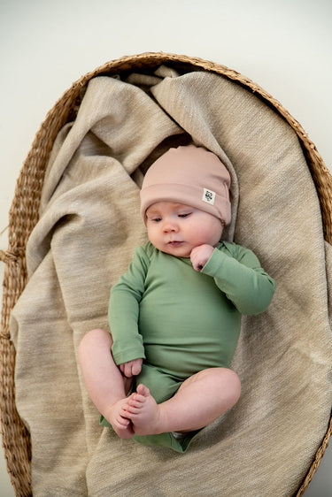 EVE + OLIVE Baby Mütze Sweet Rose