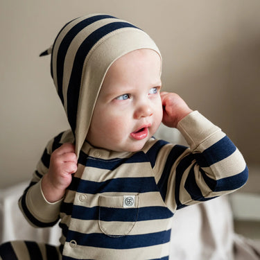 Cloby UV Beanie mit Knoten Navy Stripe