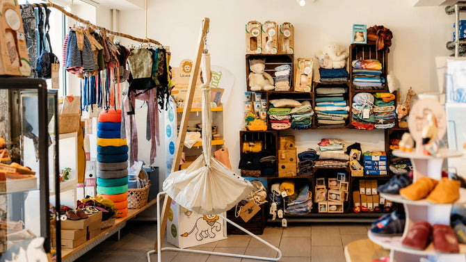 Quietschfidel Trageladen in Wuppertal – Tragen, Spielen und Schenken